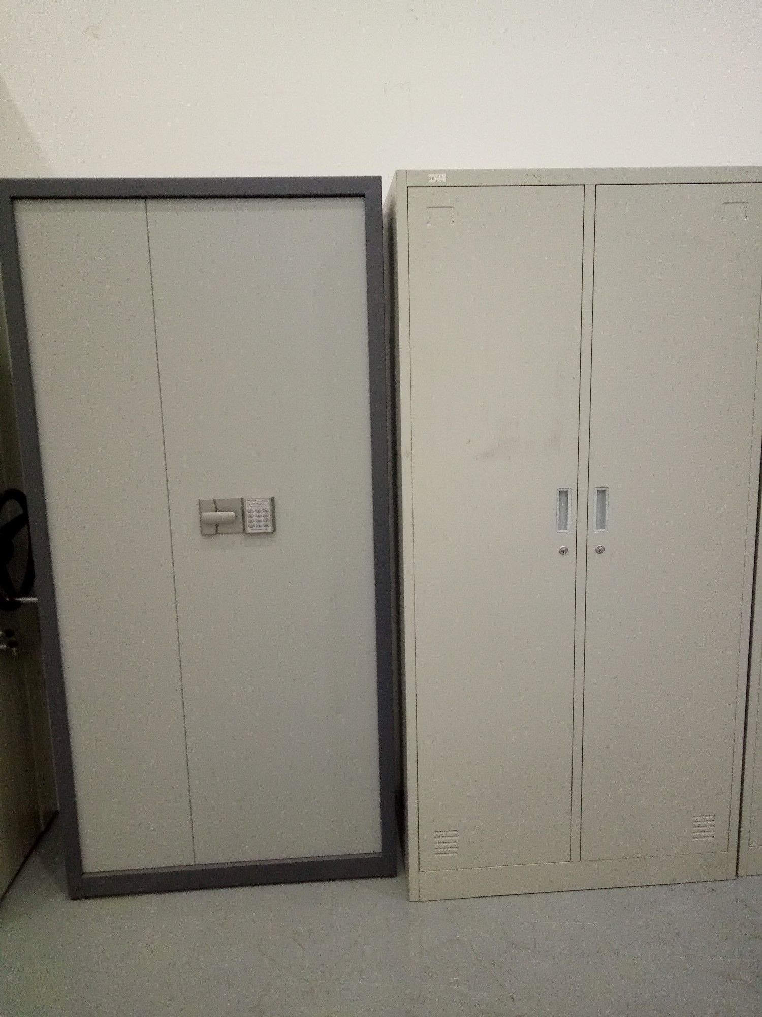 Officer's locker